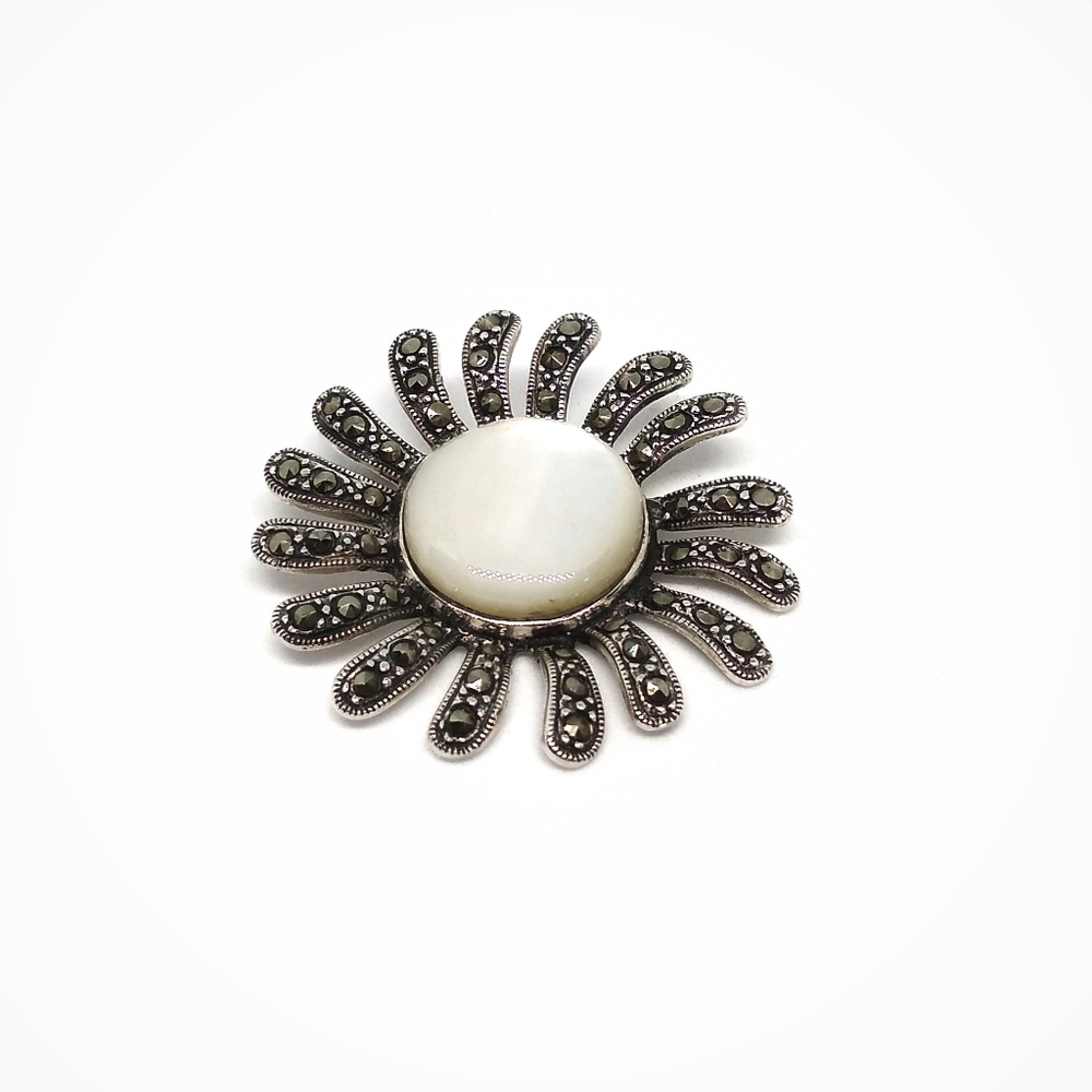 SS flower Marcasite and MOP floating pendant